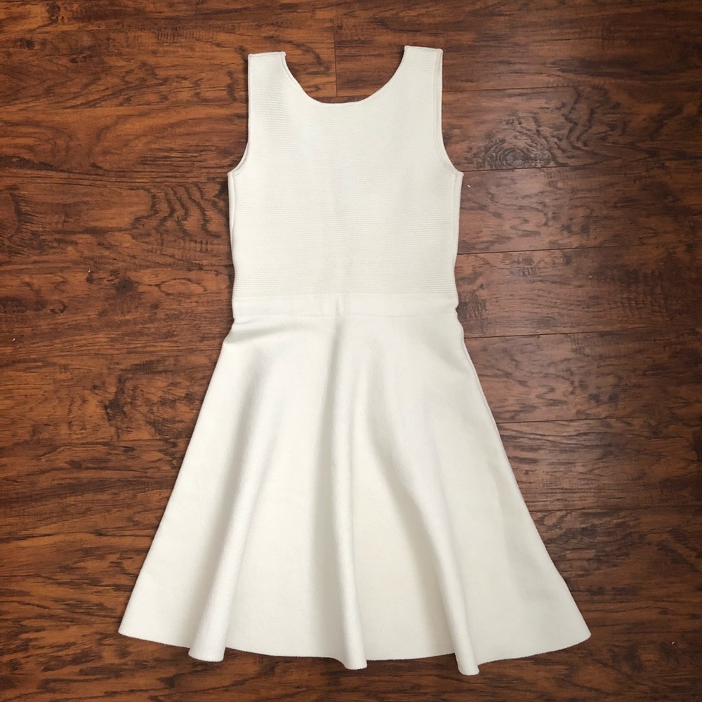 Theory Radnee white knit dress